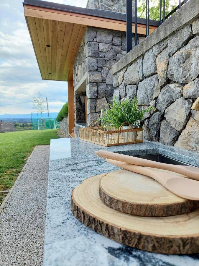 Vineyard Cottage Lan Na Hribu Semic Dış mekan fotoğraf