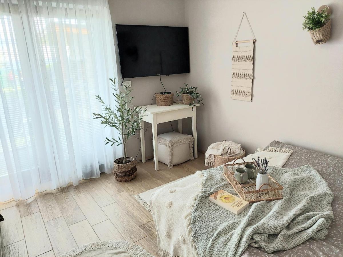 Vineyard Cottage Lan Na Hribu Semic Dış mekan fotoğraf